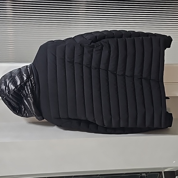 Moose Knuckles Down Jacket - Picture 8 of 10